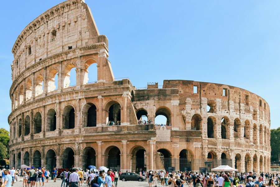 Πέθανε ξεναγός εν ώρα εργασίας στο Κολοσσαίο, λόγω ζέστης