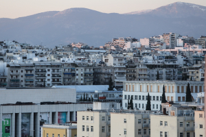 Φορολογικά κίνητρα για εργασίες στις πολυκατοικίες ζητά η ΠΟΜΙΔΑ