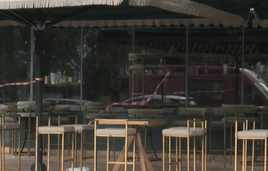Πυροβολισμοί στο Μικρολίμανο: Σκληρός κακοποιός με ποινικό παρελθόν ο άνδρας που τραυματίστηκε