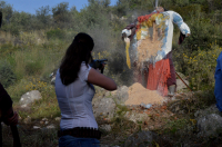 Πάσχα: Σε Κρήτη και Χαλκιδική αντί για τον Ιούδα καίνε τον... Πούτιν (εικόνα, βίντεο)