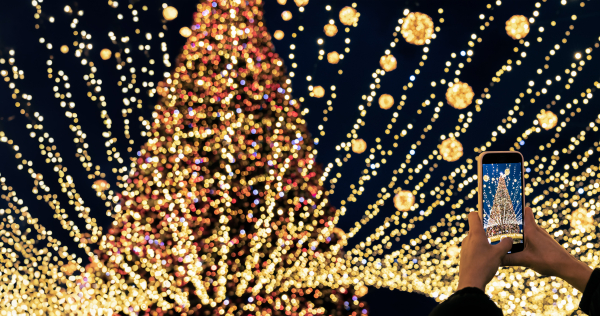 Σαββατοκύριακο χωρίς πορτοφόλι με συναυλίες και εκδηλώσεις στη χριστουγεννιάτικη Αθήνα