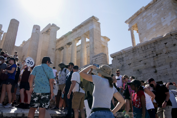 Η τουριστική κίνηση στην Αθήνα σημείωσε νέο ρεκόρ το 2024