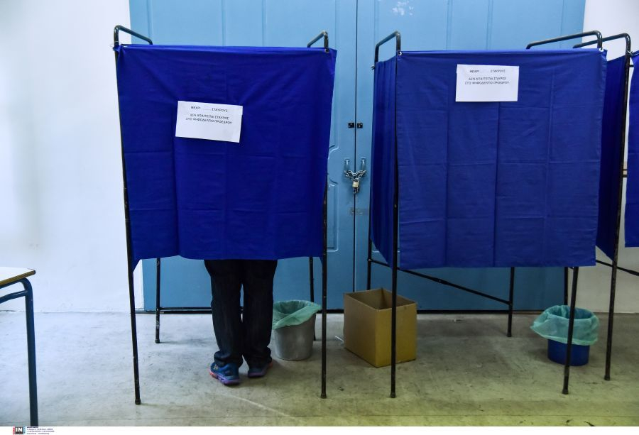 Οριστικό: Αυτός είναι ο νέος εκλογικός χάρτης, πώς κατανέμονται οι έδρες