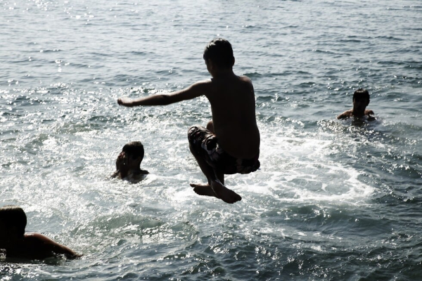 Τι πρέπει να κάνεις για να μην πάθεις θερμοπληξία μέσα στον καύσωνα