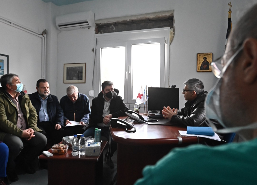 Επίσκεψη Ανδρουλάκη στο νοσοκομείο Ιεράπετρας, «προτεραιότητα για μας η ενίσχυση του ΕΣΥ»