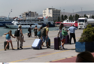 Κοινωνικός Τουρισμός 2022 - ΔΥΠΑ: Ρεκόρ με πάνω από 255.000 αιτήσεις, ποιοι αποκλείονται κατά τον έλεγχο