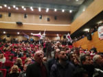 Νέο ξύλο στο συνέδριο της ΓΣΕΕ - Ηρθαν ξανά στα χέρια κατά τη συνεδρίαση