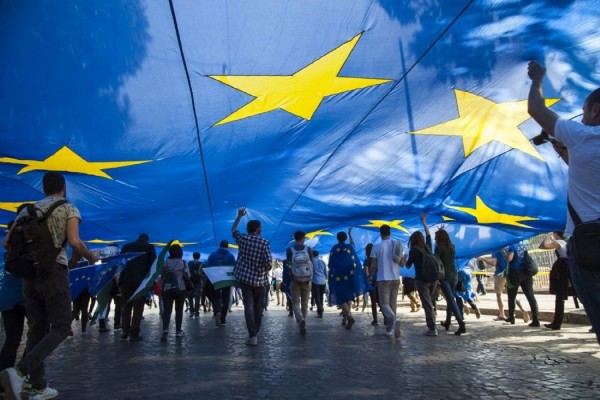 To τέλος της ελληνικής κρίσης και το μέλλον της Ευρώπης
