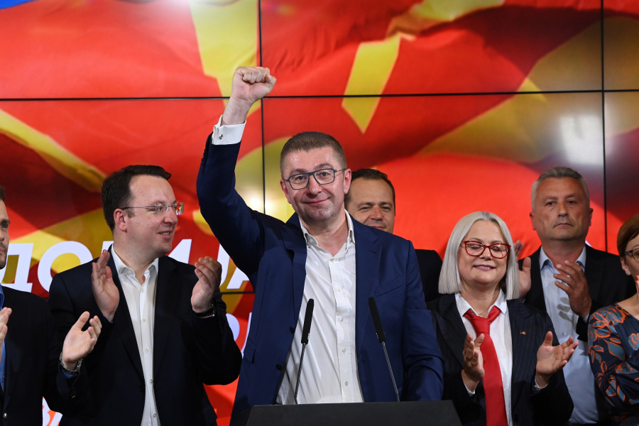 Μετά τη Σιλιάνοφσκα και ο πρόεδρος του VMRO: Ας πάμε και στο Διεθνές Δικαστήριο - Θα αποκαλώ την χώρα μου όπως θέλω