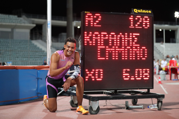 Έγραψε ιστορία ο Εμμανουήλ Καραλής με άλμα στα 6.08μ. (βίντεο)