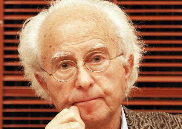 Πέθανε ο Ευτύχης Μπιτσάκης σε ηλικία 98 ετών