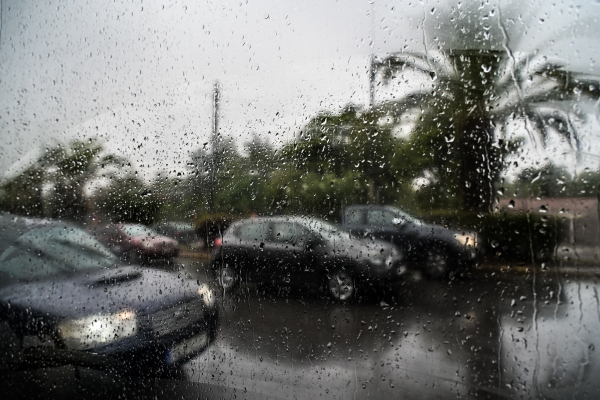 Έρχεται νέα κακοκαιρία τη Δευτέρα με καταιγίδες