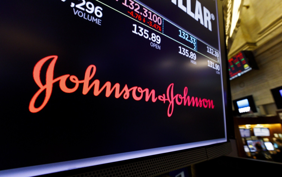 Η Johnson & Johnson ρίχνει στο «τραπέζι» 9 δισ. δολάρια για να ξεχαστούν τα καρκινογόνα προϊόντα της