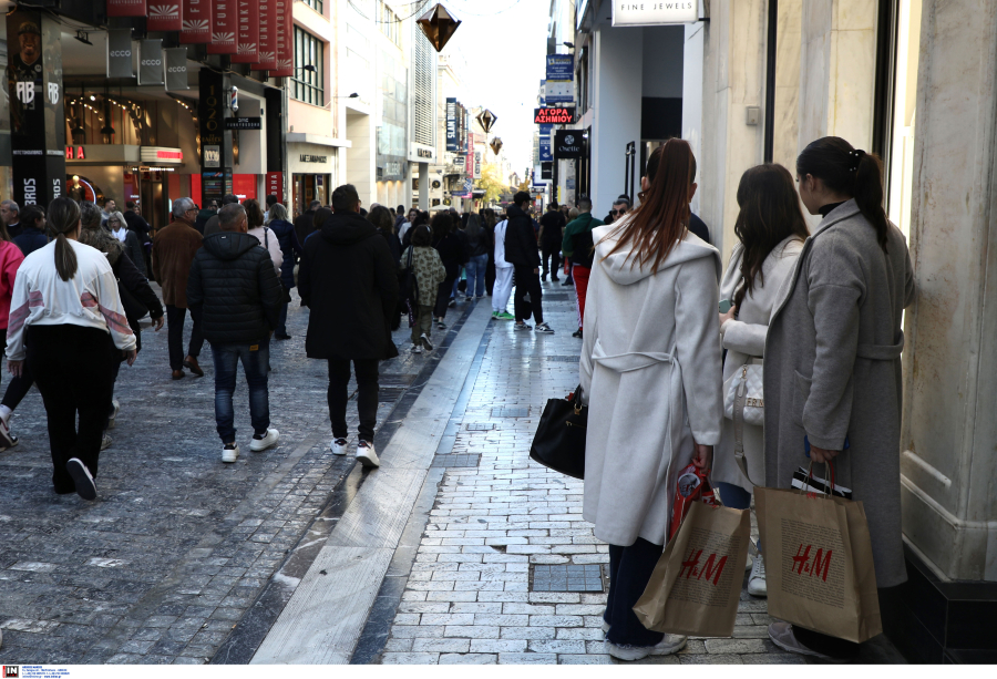 Ανοιχτά και αυτήν την Κυριακή τα καταστήματα, το ωράριο λειτουργίας