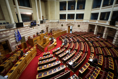 Βουλή: Μάχες χαρακωμάτων για το νομοσχέδιο εκσυγχρονισμού του ΕΦΚΑ - Το βράδυ η ονομαστική ψηφοφορία που ζήτησαν ΣΥΡΙΖΑ και ΚΚΕ