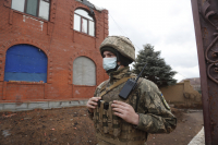 Ουκρανική Κρίση: Κυρώσεις από ΗΠΑ και ΕΕ στη Μόσχα - Φορτηγά με Ρώσους στρατιώτες κι αμερικάνικα στρατεύματα στα σύνορα