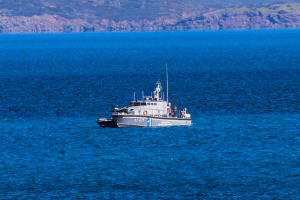 Γλυφάδα: Διασώθηκαν από το Λιμενικό 4 επιβαίνοντες σε λέμβο