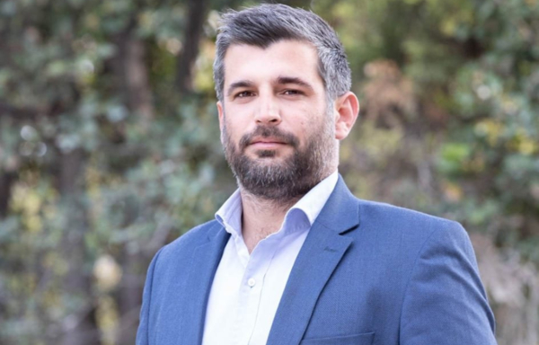 Μπουλέκος: Ο Κασσελάκης επιδόθηκε για ακόμη μια φορά σ' ένα παραπολιτικό κρεσέντο κατά Τσίπρα