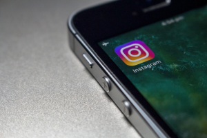 Το Instagram καταργεί τα φίλτρα ομορφιάς
