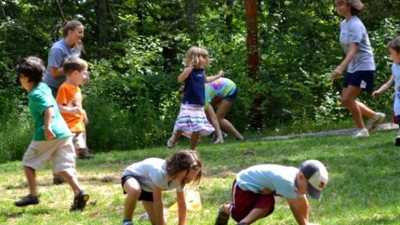 Αιτήσεις εως 4/5 για τις παιδικές κατασκηνώσεις του ΟΑΕΔ