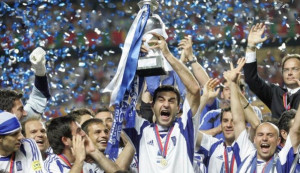 Το Euro 2004 ζωντανεύει μετά από 15 χρόνια - Οι Legends2004 παίζουν τον τελικό της Πορτογαλίας...στη Ριζούπολη!