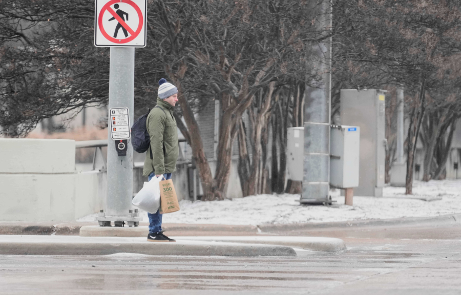 «Σήμερα ίσως και να πεθάνω από το κρύο»: Προειδοποιήσεις για «λευκό εφιάλτη διαρκείας»