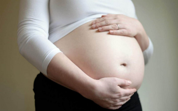 Φυσιολογικές εγκυμοσύνες για γυναίκες με καρκίνο ένα χρόνο μετά τη χημειοθεραπεία