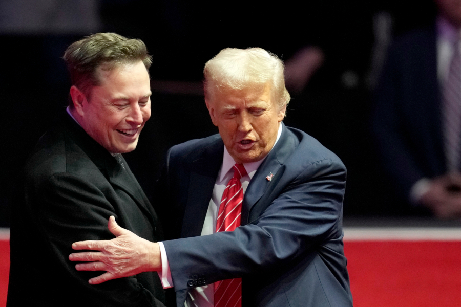 Τραμπ Vs Μασκ: Ούτε με τον πρόεδρο, ούτε με τον κροίσο λέει το 52% των Αμερικανών