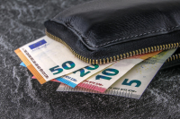 Everyday Life Poised to Become More Expensive in 2026 Despite Wage Growth and Tax Relief