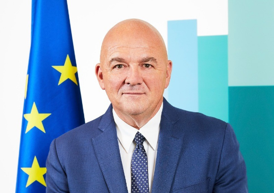 Το «liquidity event» του Euronext για τους μετόχους της ΕΧΑΕ, η «μετακίνηση των γκολπόστ», ο ρόλος Πιερρακάκη, η δικαστική διαμάχη Μαΐλλη- HIG Capital στις ΗΠΑ και η ελληνοαιγυπτιακή συνεργασία κατά του ξεπλύματος χρήματος