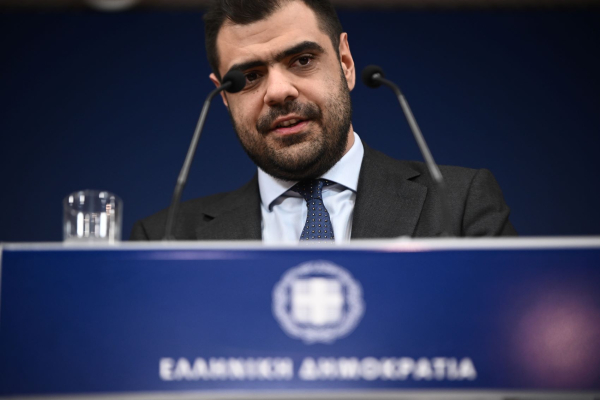 Μαρινάκης: «Για μια ακόμη φορά ξεπεράστηκε η κόκκινη γραμμή της χυδαιότητας»