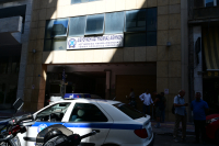 ΑΤ Ομονοίας: Ένοχοι οι δύο αστυνομικοί για τον βιασμό της 19χρονης
