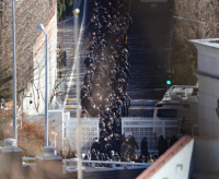 Νότια Κορέα: Συνελήφθη ο έκπτωτος πρόεδρος Γιουν