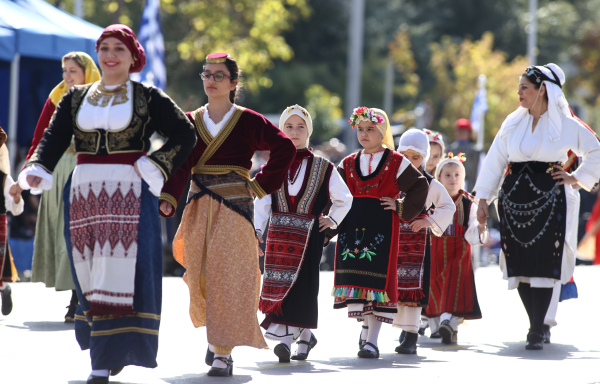 28η Οκτωβρίου: Πλήθος κόσμου στις παρελάσεις - Εικόνες από όλη τη χώρα