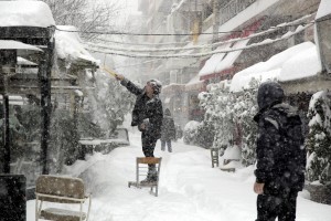 Επέλαση χιονιά τη Δευτέρα στην Βόρεια Ελλάδα