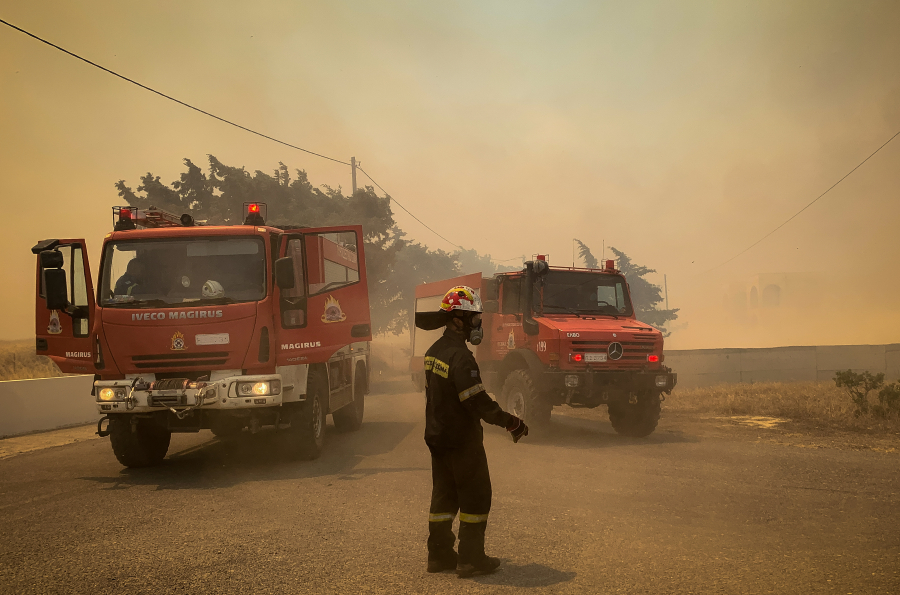 Θρίλερ με 41χρονο κτηνοτρόφο στην Κάρυστο: Πήγε να σώσει τα ζώα του από τη φωτιά και χάθηκαν τα ίχνη του