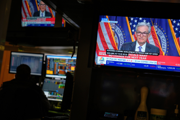 ΗΠΑ: Υπό ποινική έρευνα ο πρόεδρος της Fed - Το μήνυμα Πάουελ στον Τραμπ