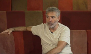 Θοδωρής Αθερίδης: Η σχέση του με τα εγγόνια του και το νέο του εγχείρημα
