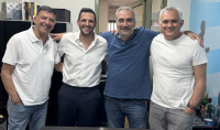 «Ο Τελευταίος Κύκνος» του Στέφανου Δάνδολου γίνεται μιούζικαλ στο θέατρο