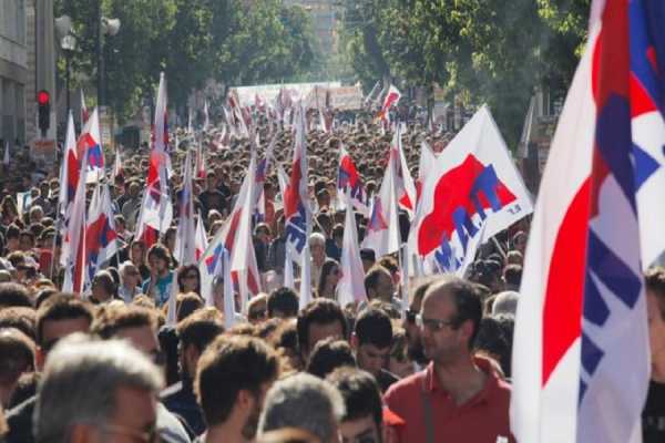 Συγκέντρωση αλληλεγγύης σε πρόσφυγες και μετανάστες από το ΠΑΜΕ