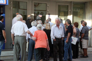 Capital Controls: Επέτειος τεσσάρων ετών σήμερα - Τι ισχύει - Οδηγίες συναλλαγών από την Ελληνική Ένωση Τραπεζών