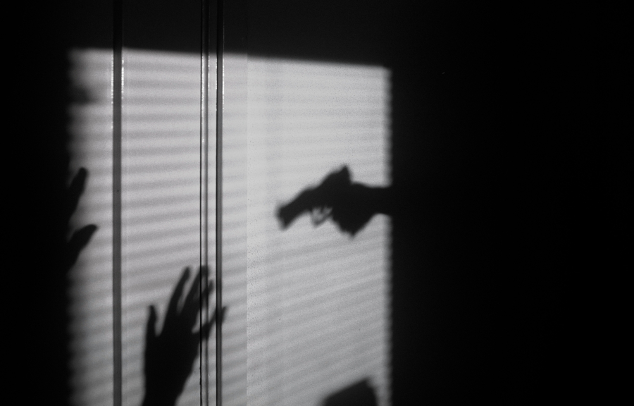 Έως 120 καταγγελίες ενδοοικογενειακής βίας την ημέρα: Με panic button πάνω από 5.000 γυναίκες