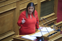 Νέα κόντρα για τον αστυνομικό της Βουλής - Συγκάλυψη καταγγέλλει η Κωνσταντοπούλου