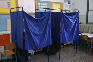 Δημοσκόπηση MRB: Το 20,9% θα ψήφιζε Τσίπρα - Θετικά σχόλια από το 26,1% για το βιβλίο