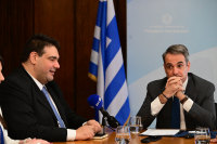 Θα ανακοινώσει ο Λιβάνιος το νέο εκλογικό νόμο για δήμους και περιφέρειες
