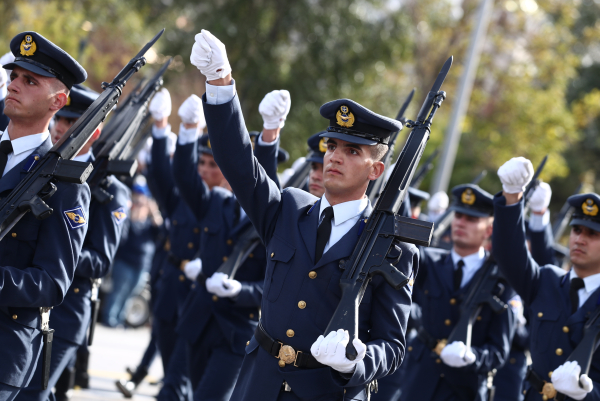 Στρατιωτικές Σχολές: Αναβαθμίζονται σε ανώτατες οι Σχολές Μονίμων Υπαξιωματικών, οι αλλαγές