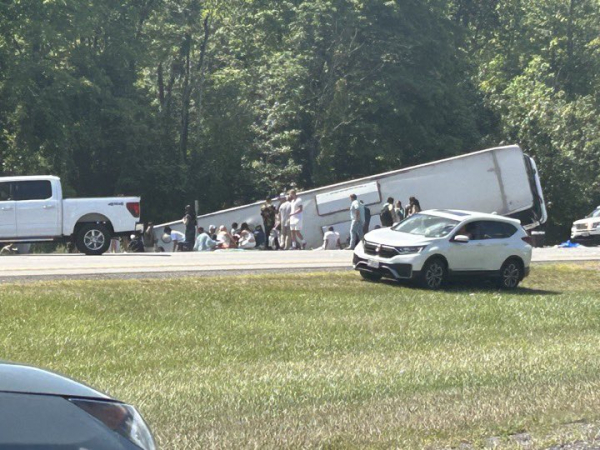 ΗΠΑ: Δυστύχημα με τουριστικό λεωφορείο που επέστρεφε από τον Νιαγάρα - «Πολλοί θάνατοι και εγκλωβισμένοι»