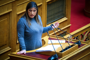 Επίθεση Κωνσταντοπούλου σε κυβέρνηση για τη δίκη των Τεμπών - «Να παραιτηθεί ο Φλωρίδης»