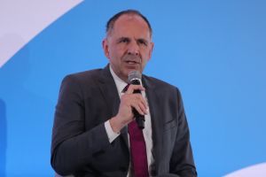 Γεραπετρίτης: Να επιστρέψουμε στη διπλωματία ώστε να αποκατασταθεί η ελευθερία της ναυσιπλοΐας