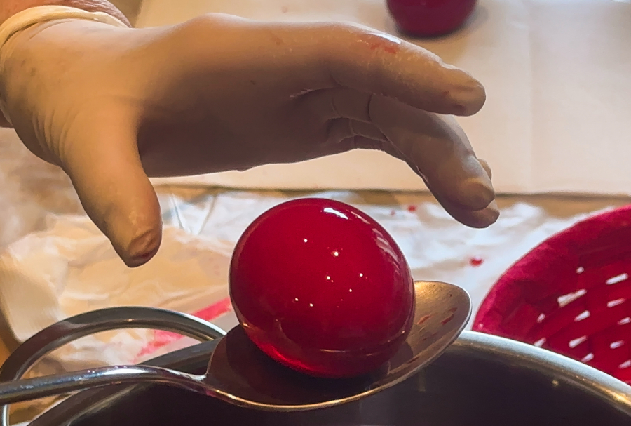 Τι πρέπει να προσέξουμε με τα αυγά και το κρέας το Πάσχα